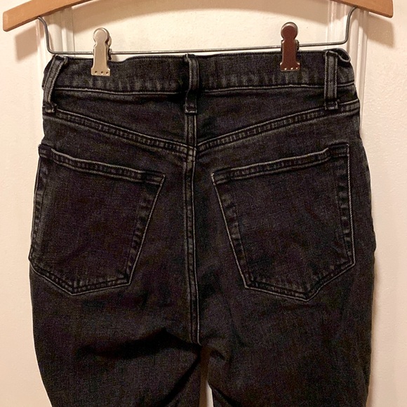 Abercrombie & Fitch The 90s Slim Straight Ultra High Rise Black Jeans Size 27/4 - Picture 6 of 7